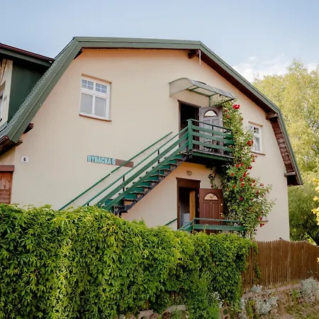 Dom, Pokoje, Prywatne Przy Rzezbie Rybaka Affittacamere 3*