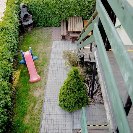 Affittacamere Dom, Pokoje, Prywatne Przy Rzezbie Rybaka