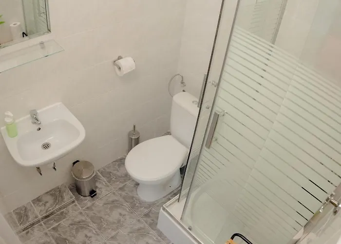 Dom, Pokoje, Prywatne Przy Rzezbie Rybaka 3*