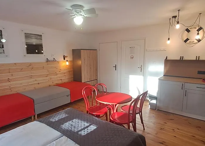 Dom, Pokoje, Prywatne Przy Rzezbie Rybaka Gasthof